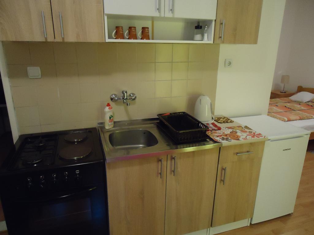 Prenociste Vila Stara Breza Палич Номер фото