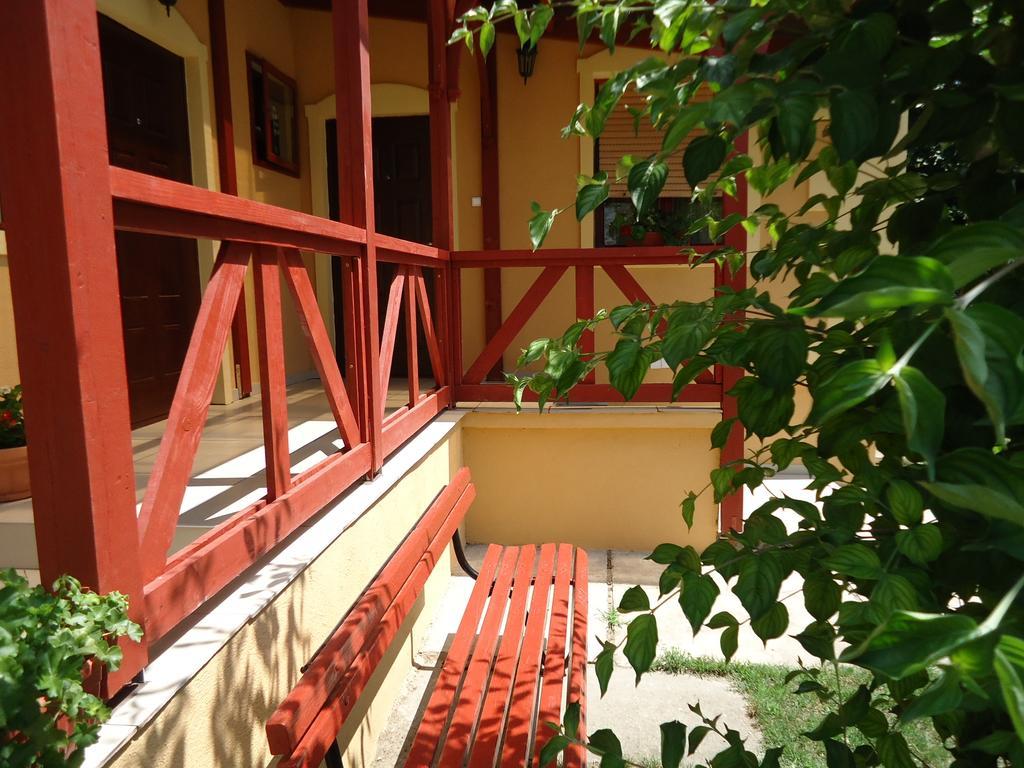 Prenociste Vila Stara Breza Палич Номер фото