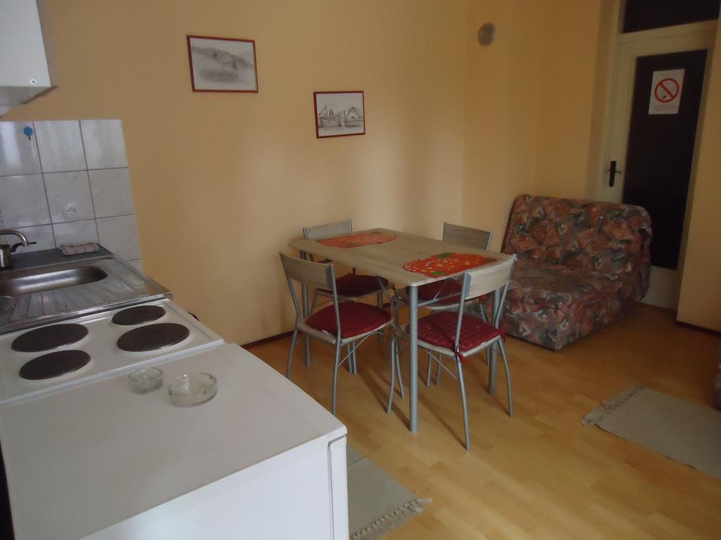 Prenociste Vila Stara Breza Палич Номер фото